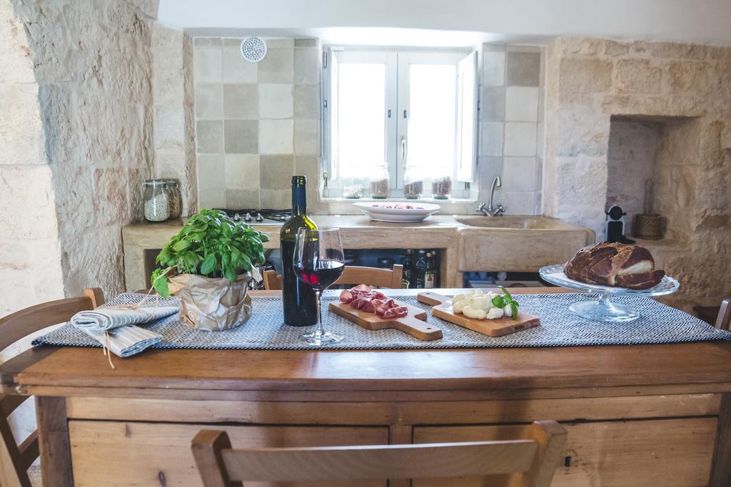 Borgo Sardedda Suites Locorotondo Kültér fotó